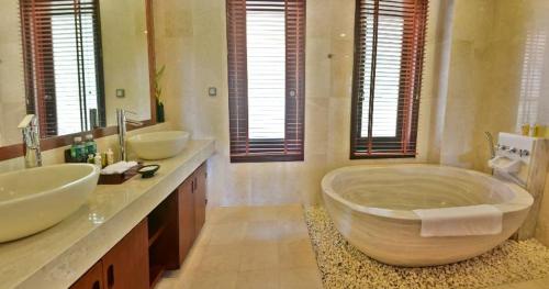 Ngu Hanh Son Complejo | Furama Villas Danang