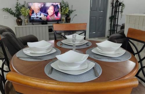 Diego Martin Apartamento | Furnished 2-Bedroom Flat for Rent