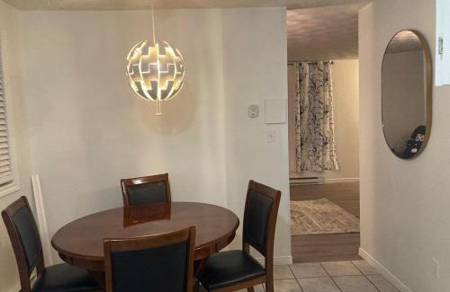 Coldbrook Apartamento | furnished 2 bedrooms house near Hospital