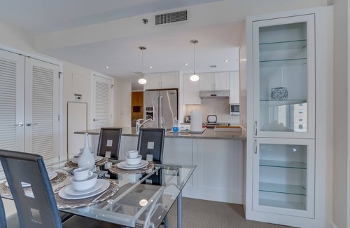 Chinatown Apartamento | Furnished 2BR Apartment at Penn Quarters
