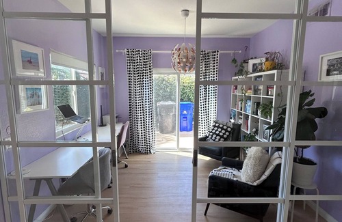 University City Casa | Furnished 3-bedroom house in La Jolla Colony with pool and park