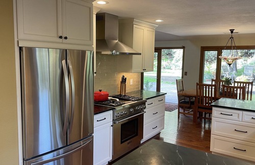 Benicia Casa | Furnished 3 Bedroom house - fully renovated
