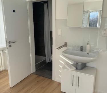 Bad Bocklet Apartamento | Furnished 3ZI apartment with balcony in Bad Bocklet