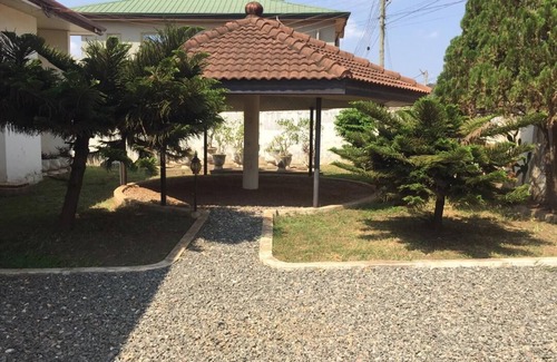 Accra Casa | Furnished 5 bedroom and 2 boys quarters house
