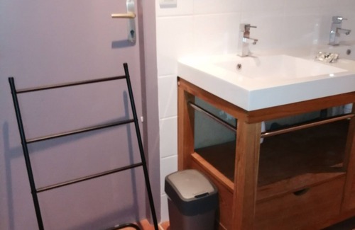 Cazouls-les-Beziers Apartamento | Cómoda casa de campo con jardín cerca del Mediterráneo