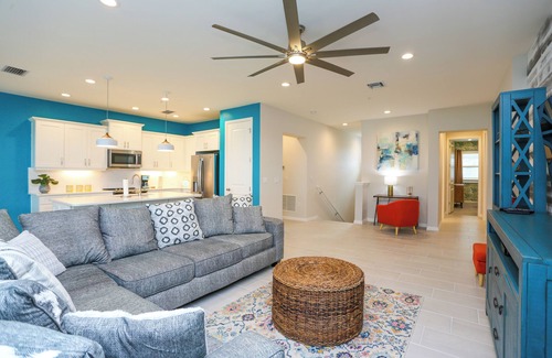 Naples Casa | FURNISHED ANNUAL OR SEASONAL RENTAL - 3BED/2BATH - FURNISHED-LAKE VIEW