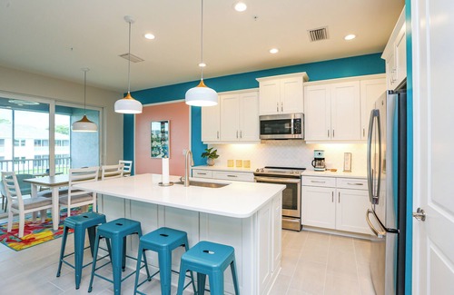 Naples Casa | FURNISHED ANNUAL OR SEASONAL RENTAL - 3BED/2BATH - FURNISHED-LAKE VIEW