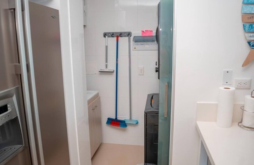 Pozos Colorados Apartamento | APARATAMENTO AMOBLADO CON SALIDA DIRECTA A LA PLAYA Y UN MUELLE SOBRE EL LAGO