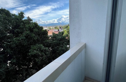 San Jose de Cucuta Apartamento | Hermoso Apto amoblado 3 habitaciones 2 baños, ubicación central