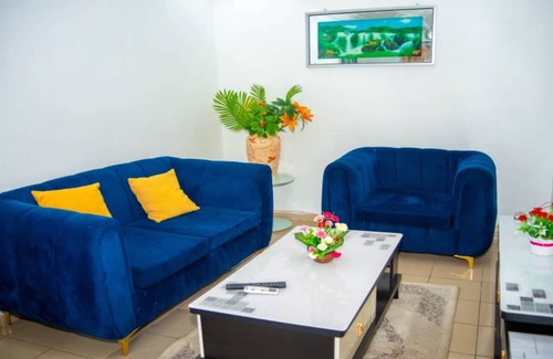Douala Apartamento | Furnished apartment Fustel City, Wifi, TV channels, janitor