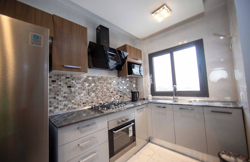 Dakar Apartamento | Furnished apartment on 6th floor (sea view) Building with lift