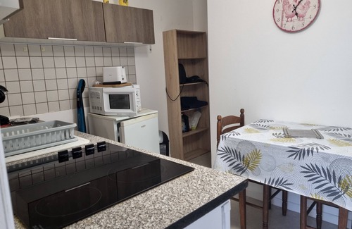 Pelussin Apartamento | Furnished apartment with office