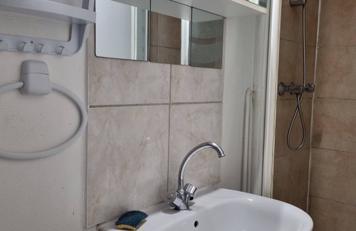 Pelussin Apartamento | Furnished apartment with office
