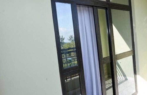 Migori Apartamento | Furnished apartments in Migori : Deluxe Double Room with Balcony