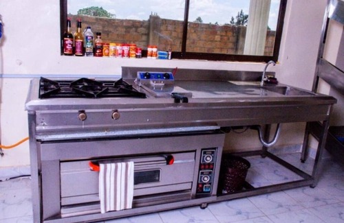 Migori Apartamento | Furnished apartments in Migori : Deluxe Double Room with Balcony