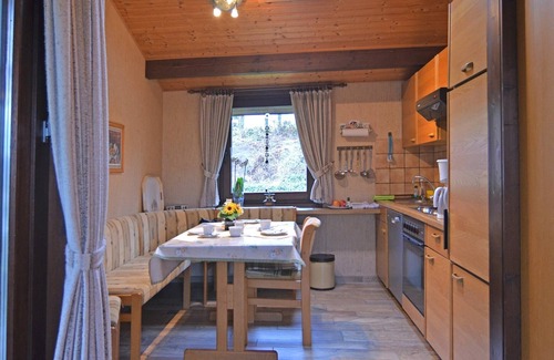 Feriendorf Hennesee Casa | Bungalow en la ladera de Hennesee