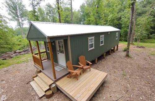 Honea Path Cabina | Furnished charming 1-bedroom cabin in peaceful Honea Path.