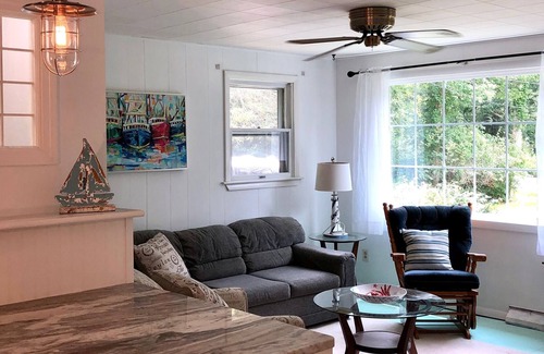 Adamsville Casa | Furnished Coastal Home rental Westport MA