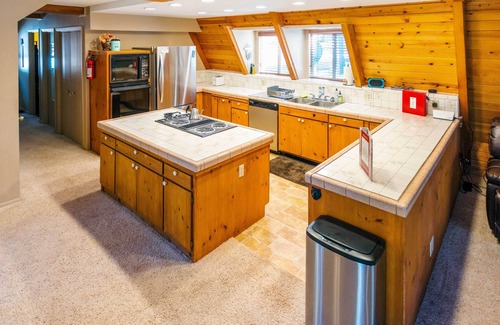 Happy Jack Cabina | Furnished Deck + Fire Pit: Happy Jack Cabin