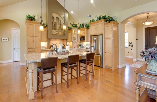 Croft Casa | Furnished Decks & Grill: Peaceful Pioneer Home!