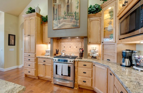 Croft Casa | Furnished Decks & Grill: Peaceful Pioneer Home!