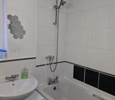 Cradley Casa | Furnished double room