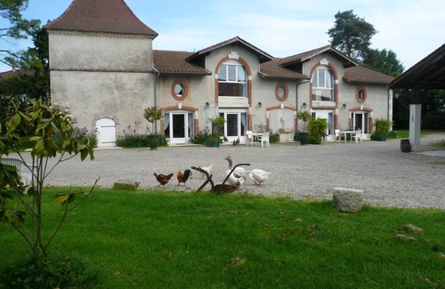 Villeneuve-sur-Lot Cabaña | amueblado casa de la familia, el suroeste de Francia, piscina
