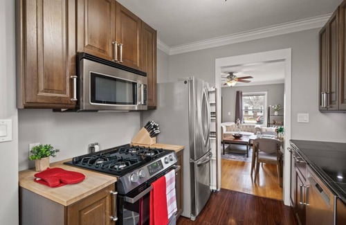 St. Louis Park Casa | Furnished Oasis in Sought-After Browndale: Walk to Lakes & More!
