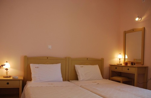 Kithira Casa | Furnished residences in Kythira island - few meters from the beach!