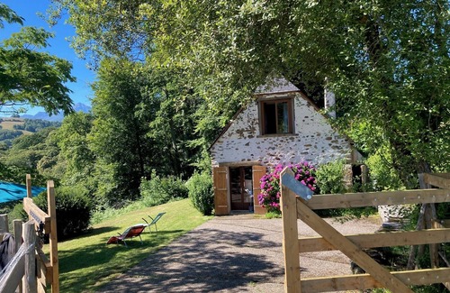 Astugue Casa | Oveja convertida en el Piamonte pirenaico entre Bagnères De Bigorre y Lourdes