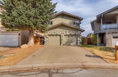 Tahoe Keys Casa | Furnished South Lake Tahoe Lake House