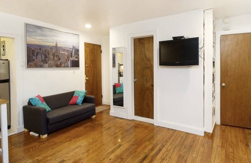 Clinton Hill Apartamento | Furnished Studio with Outdoor Space