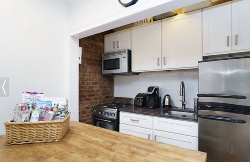 Clinton Hill Apartamento | Furnished Studio with Outdoor Space