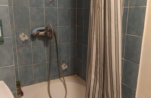 Bonneveine Apartamento | Furnished T2 apartment with private parking by the beach