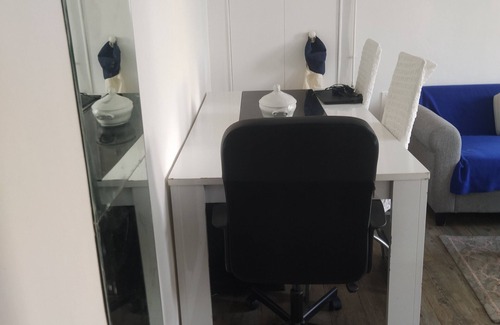 Bonneveine Apartamento | Furnished T2 apartment with private parking by the beach