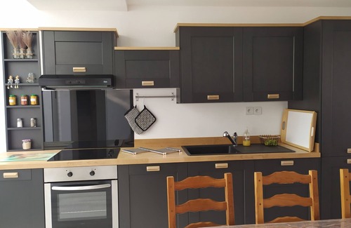 Grandcamp-Maisy Casa | Furnished tourist house *** with sea view on all levels and 150 m from the beach