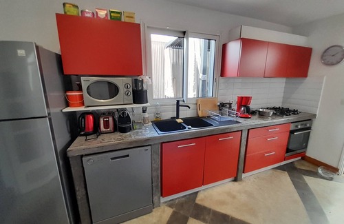 Centre-Ville Casa | Furnished villa 4**** seaside, hyper center Saint Pierre/Terre Sainte