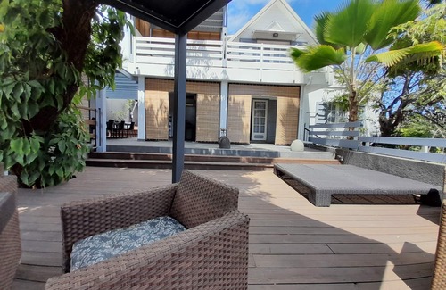 Centre-Ville Casa | Furnished villa 4**** seaside, hyper center Saint Pierre/Terre Sainte