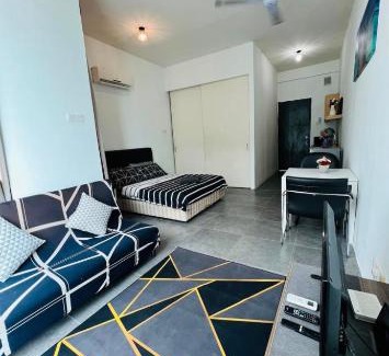 Damansara Perdana Apartamento | Furr Empire Damansara studio free netflix wifi