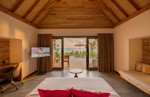 Fushifaru Complejo | Fushifaru Maldives 50% off on sea plane roundtrip 04 nights & above