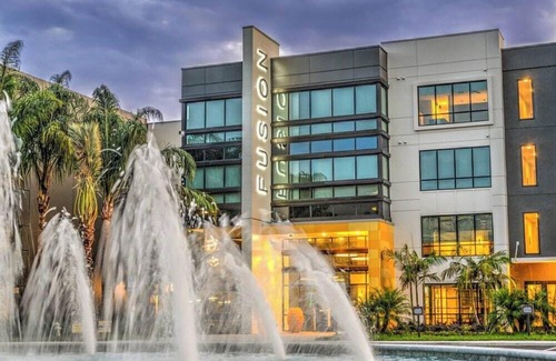 Deerwood Apartamento | Fusion 1406 · Top floor modern getaway w/resort amenities!