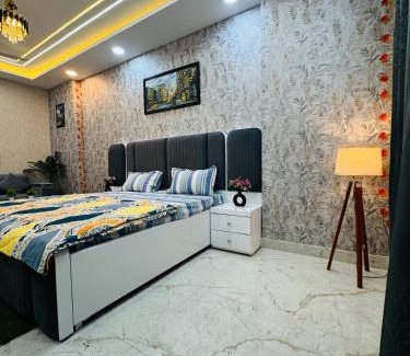 Greater Noida Apartamento | Fusion UFAIRIA Mall