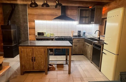 Yssingeaux Casa | Fuste Artisanale en Rondins