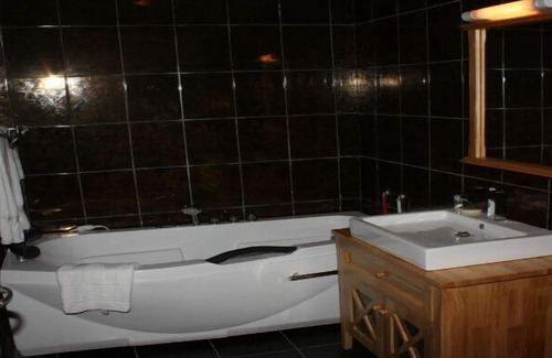 Bonapriso Hotel | Futuris Hotel