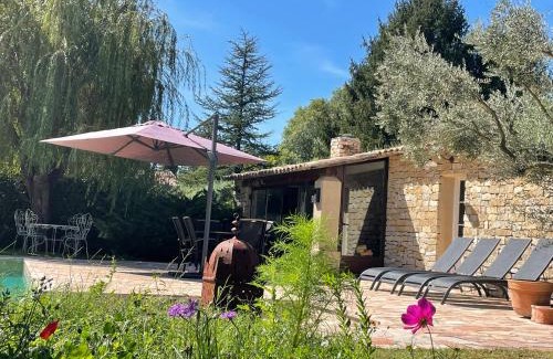 Fuveau Casa | FUVOLEA, Maison de vacances à 15 min du centre d'Aix-en-Provence, piscine chauffée en saison - jardin - parking privé gratuit