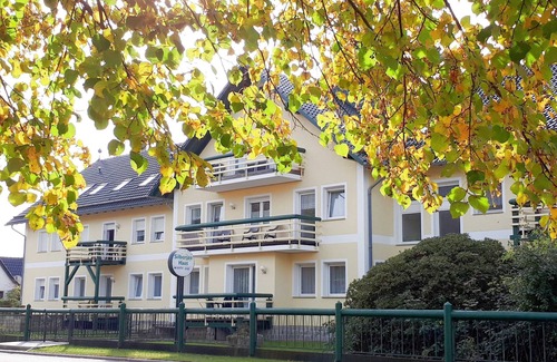 Lohsa Apartamento | FW Jacko - Silver Lake House en el oasis de ocio Mortka