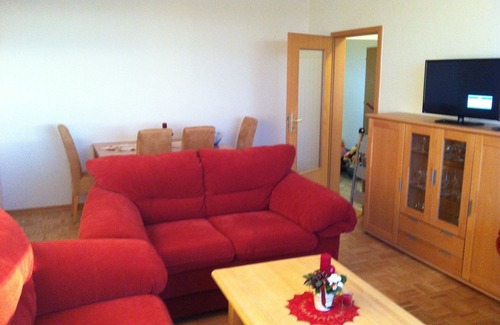 Speckenbuttel Apartamento | FW Sagitta with view of the container port, 14th floor Speckenbüttler Park