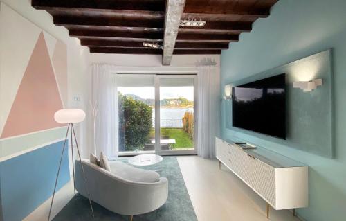 Arona Apartamento | FWL Italian Romance on the Lake