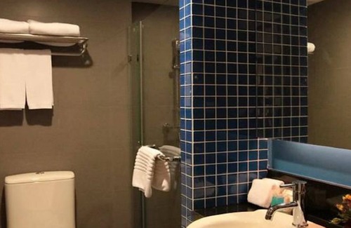 Huai Khwang Hotel | FX Hotel Metrolink Makkasan