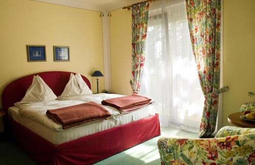 Poertschach am Woerthersee Cama Y Desayuno | Gästehaus Pension Ria